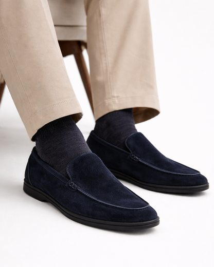 Vellurre Suede Loafers – Black Sole