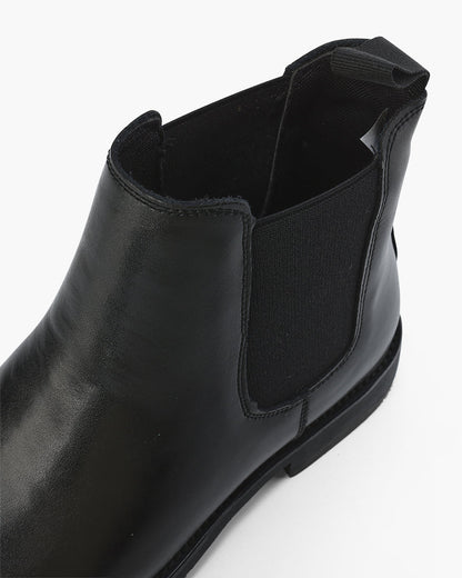 Vellurre Chelsea Boots